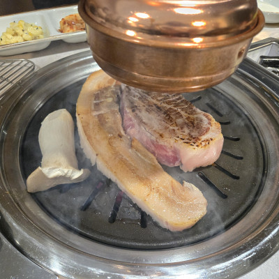 점심 맛있게 드세요..