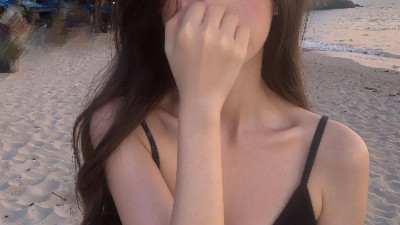 퇴근준비~ 한녀느낌 물씬 풍기내요~