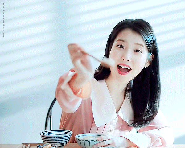 오후도 나른하지만 활기차게 마무리하세용