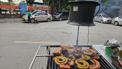 하노이 미딩쪽 길거리 바베큐