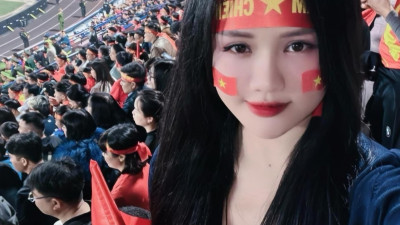 베트남 응원녀들..